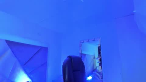 Gia  online show from 01-12-26, 04:29