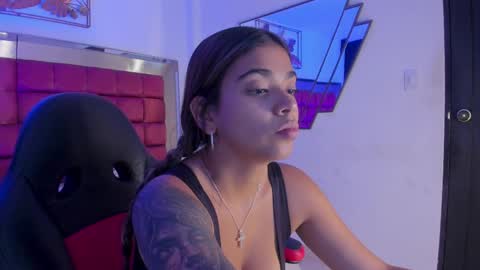 Gia  online show from 04-11-26, 06:34