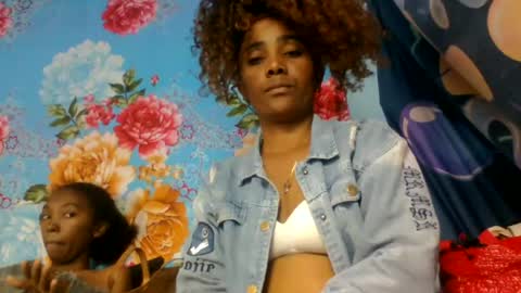 gialbloody online show from 06-18-26, 05:17