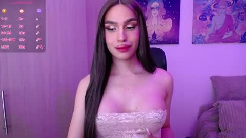 Gia Mint  online show from 06-06-26, 03:00