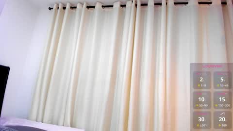 Giana online show from 04-11-26, 11:47