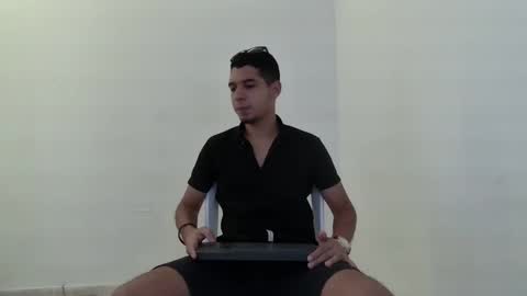 Gianluca Silva online show from 10-17-25, 06:43
