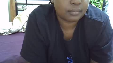 Giannah online show from 10-21-25, 05:35