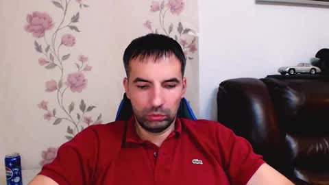 Gianni online show from 11-25-25, 04:51