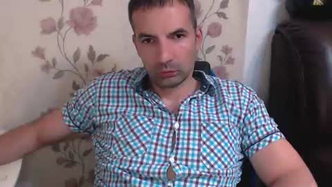 Snapshot of gianni_lion chatting on 07-02-26, 06:36 Gianni online show from 07-02-26, 06:36