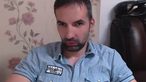 Snapshot of gianni_lion chatting on 07-13-26, 07:16 Gianni online show from 07-13-26, 07:16