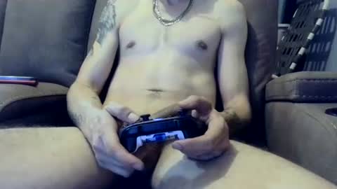 Snapshot of giantdick4u1991 chatting on 12-13-24, 06:42 giantdick4u1991 online show from 12-13-24, 06:42