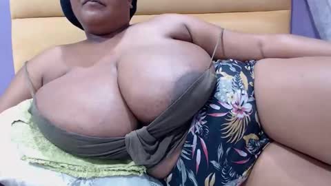 gianttitts online show from 05-18-26, 04:18
