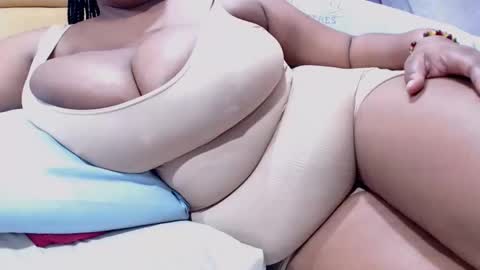 gianttitts online show from 05-18-26, 07:41