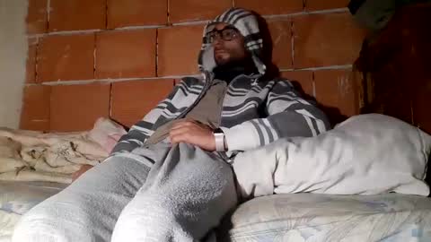 Snapshot of gicobest chatting on 03-02-25, 11:39 Corrado online show from 03-02-25, 11:39