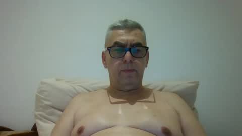 Snapshot of gigi1970 chatting on 12-22-24, 05:32 gigi1970 online show from 12-22-24, 05:32