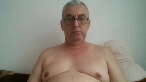 gigi1970 online show from 06-23-26, 09:51