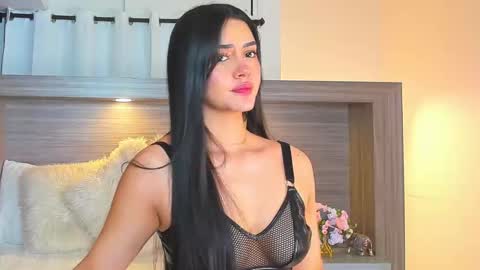 gigi wilden online show from 11-14-25, 02:27