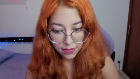Snapshot of gigimooon chatting on 05-25-26, 12:49 gigimooon online show from 05-25-26, 12:49