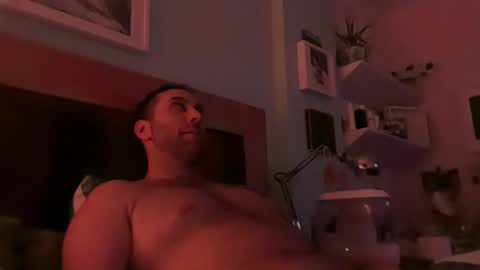 Snapshot of gilber10101 chatting on 02-19-26, 03:46 gilber10101 online show from 02-19-26, 03:46