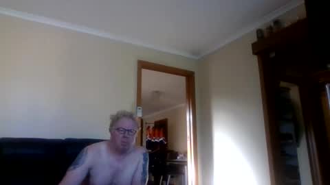 gimmmieoooo online show from 04-03-26, 10:30