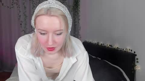 Gin online show from 02-10-26, 06:28