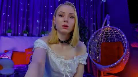 Gina online show from 02-15-26, 01:24