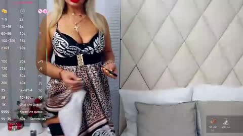 Snapshot of ginabear chatting on 05-26-26, 05:53 Gina online show from 05-26-26, 05:53