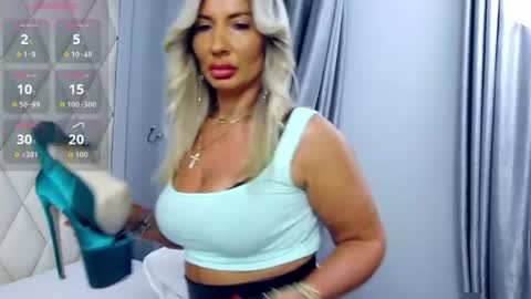 Gina online show from 06-30-26, 06:20