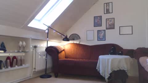 Gina online show from 01-07-25, 08:45