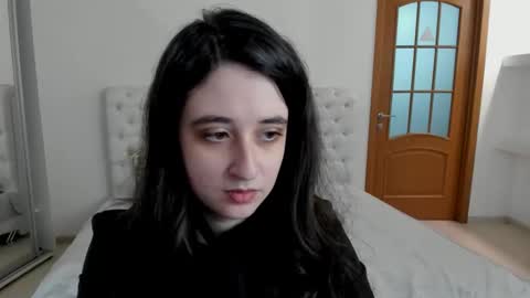 Snapshot of ginablum chatting on 12-07-24, 08:55 Kate online show from 12-07-24, 08:55