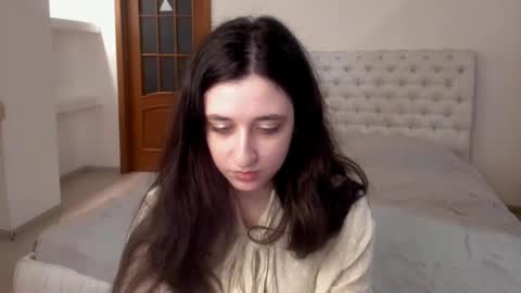 Snapshot of ginablum chatting on 02-02-25, 12:57 Kate online show from 02-02-25, 12:57