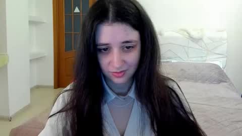 Kate online show from 04-19-26, 08:57