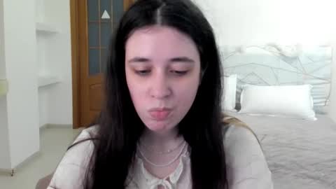 Kate online show from 05-26-26, 09:49