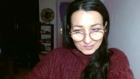 GinaONeon online show from 01-09-25, 09:05