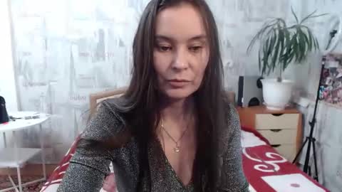 Snapshot of ginaxsoulah__ chatting on 02-24-25, 11:32 ginaxsoulah   online show from 02-24-25, 11:32