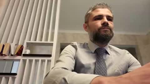 Snapshot of gindrie chatting on 02-17-25, 01:21 Gabriel online show from 02-17-25, 01:21