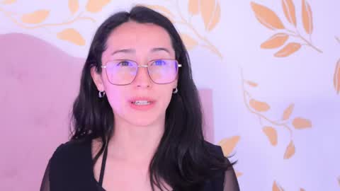 Snapshot of ginevra_esposito chatting on 10-03-25, 12:57 Ginn online show from 10-03-25, 12:57