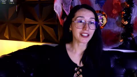 Snapshot of ginevra_esposito chatting on 10-14-25, 01:01 Ginn online show from 10-14-25, 01:01