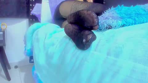 Miss online show from 10-31-25, 10:22