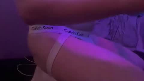 ginger_binj online show from 03-05-26, 10:33