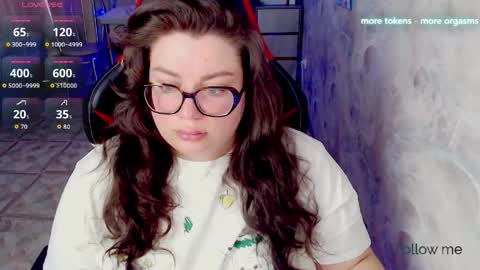 Snapshot of ginger_grayy chatting on 05-07-26, 05:13 Alexa here online show from 05-07-26, 05:13