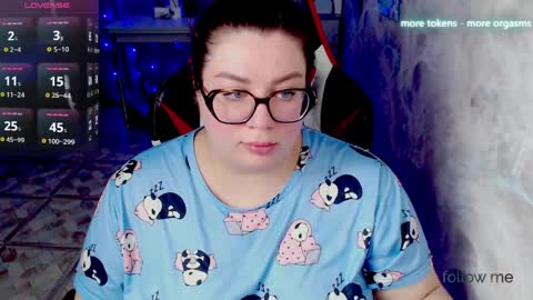 Snapshot of ginger_grayy chatting on 05-11-26, 05:13 Alexa here online show from 05-11-26, 05:13