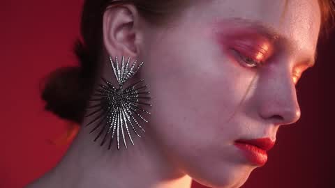        im expecting 350 thumbs up on my altar   online show from 01-08-25, 10:06