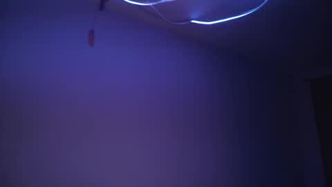        im expecting 350 thumbs up on my altar   online show from 12-03-25, 10:08