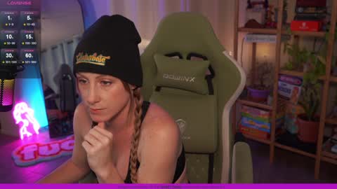 Snapshot of ginger_little chatting on 01-09-25, 03:55 ginger online show from 01-09-25, 03:55