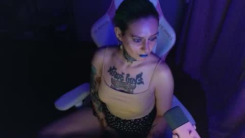 Ginger online show from 07-27-26, 07:10