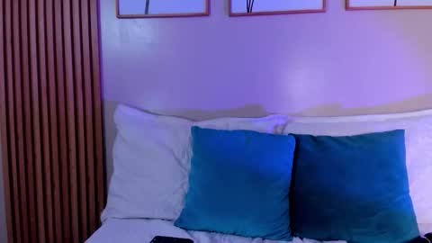        online show from 03-19-26, 08:24