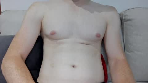 Snapshot of gingeraxel chatting on 07-28-26, 09:47 gingeraxel online show from 07-28-26, 09:47