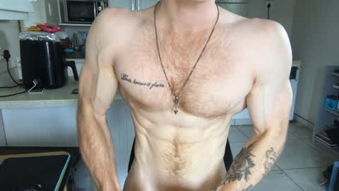 Snapshot of gingerboy_69 chatting on 01-20-25, 01:42 Jay online show from 01-20-25, 01:42