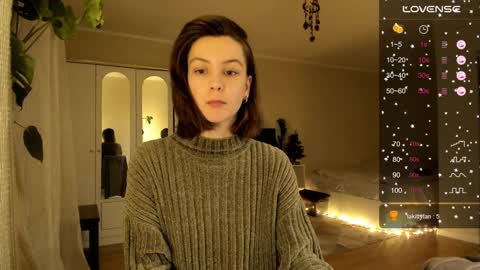 Snapshot of gingerbread__house chatting on 01-07-25, 06:14 Vasilisa online show from 01-07-25, 06:14