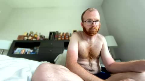 Snapshot of gingerginger111 chatting on 05-11-26, 04:04 gingerginger111 online show from 05-11-26, 04:04