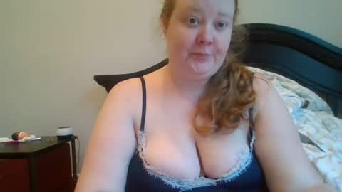 Snapshot of gingersnapssxx chatting on 07-22-26, 10:45 gingersnapssxx online show from 07-22-26, 10:45