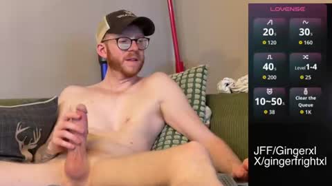 Snapshot of gingerxl chatting on 06-11-26, 12:32 Ginger online show from 06-11-26, 12:32