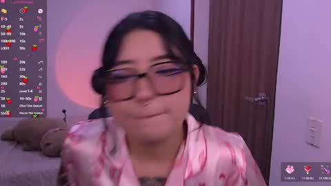 ginmeowuwu online show from 05-20-26, 04:35